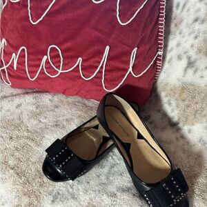 Adrienne Vittadini leather flats